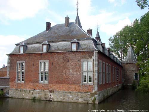 Montigny Farm (in Hanret) EGHEZEE / BELGIUM 