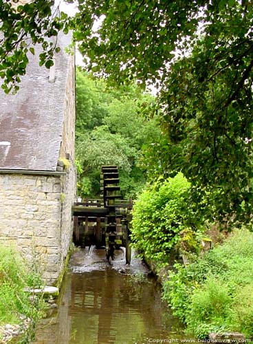 Molen van Resteigne TELLIN / BELGI 