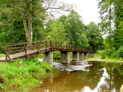 Bridge over the Lesse in Resteigne TELLIN / BELGIUM 