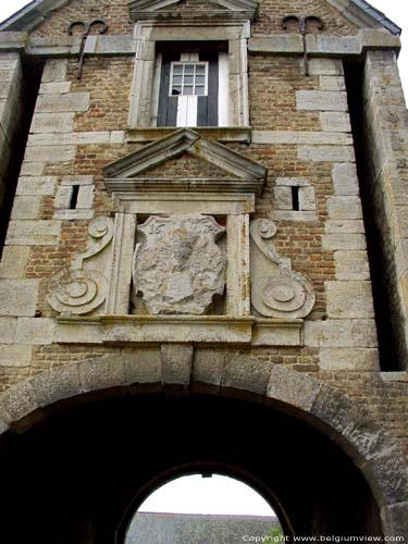 Lavaux-St-Anne Castle ROCHEFORT / BELGIUM 