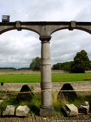 Château Lavaux-St-Anne NAMUR / ROCHEFORT photo