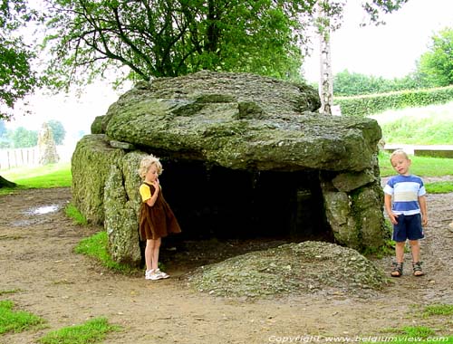 Dolmen van Wris DURBUY picture 