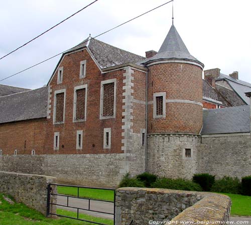 Farm Castle of d'Oultremont (Warnant-Dreye) VILLERS-LE-BOUILLET / BELGIUM 