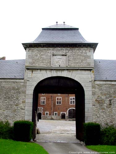 Farm Castle of d'Oultremont (Warnant-Dreye) VILLERS-LE-BOUILLET / BELGIUM 