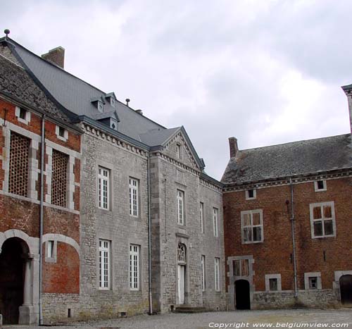 Château-Ferme d'Oultremont (Warnant-Dreye) VILLERS-LE-BOUILLET photo 