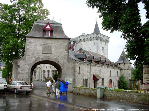 Kasteel van Kleine Somme - Radhadesh DURBUY / BELGI 