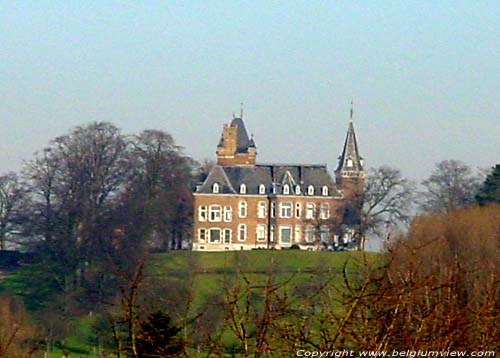 Hulsberg castle (in Hendrieken) BORGLOON / BELGIUM 