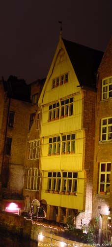 Huis met houten achtergevel - Huis van Jan Brouckaerd GENT foto 