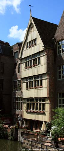 Huis met houten achtergevel - Huis van Jan Brouckaerd GENT / BELGIË 