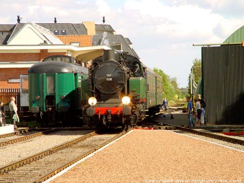 Railway museum MALDEGEM picture Here comes the steam locomotive!