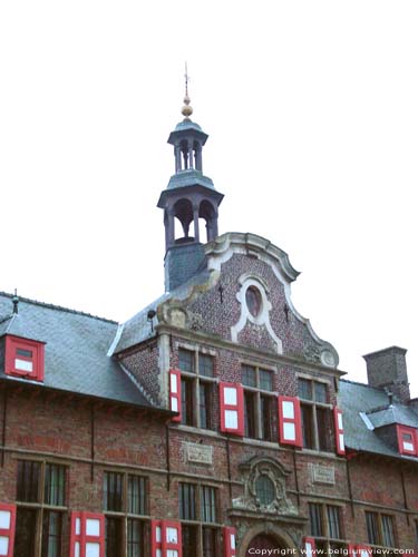 Stadhuis KAPRIJKE / BELGI 