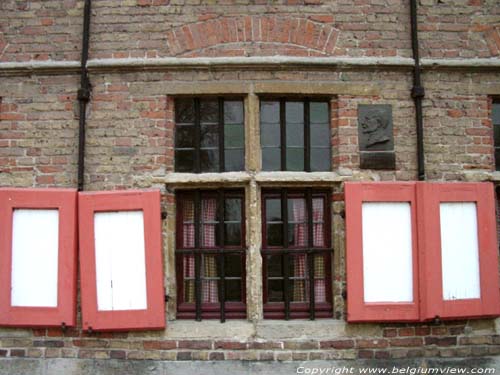 Stadhuis KAPRIJKE foto 