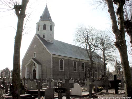 Eglise Notre Dame KAPRIJKE / BELGIQUE Photo par Jean-Pierre Pottelancie (merci!)