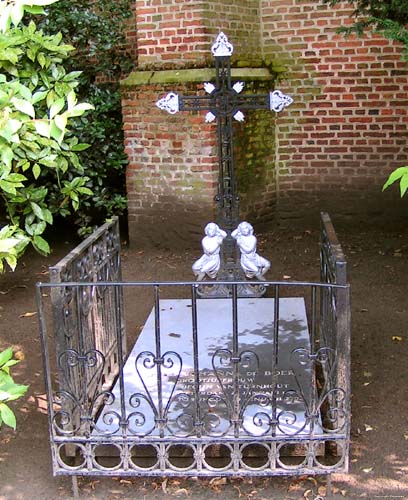 Begijnhof TURNHOUT / BELGI Foto door Ludo Provinciael (bedankt!)