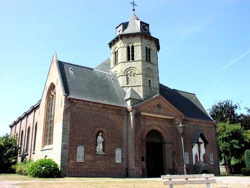 Sint-Adrianuskerk (te Adegem) ADEGEM in MALDEGEM / BELGI Foto door Jean-Pierre Pottelancie (waarvoor dank!)