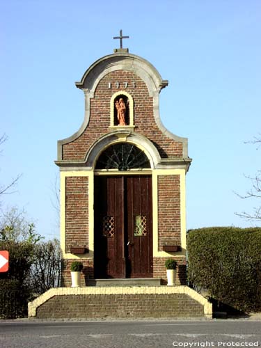 Saint-Anna's chapel (Kapel van Heilige Moeder Anna) ASSENEDE / BELGIUM Picture by Jean-Pierre Pottelancie (thanks!!)