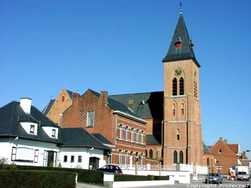 Heilig Hartkerk (te Belzele) EVERGEM foto Foto door Jean-Pierre Pottelancie (waarvoor dank!)