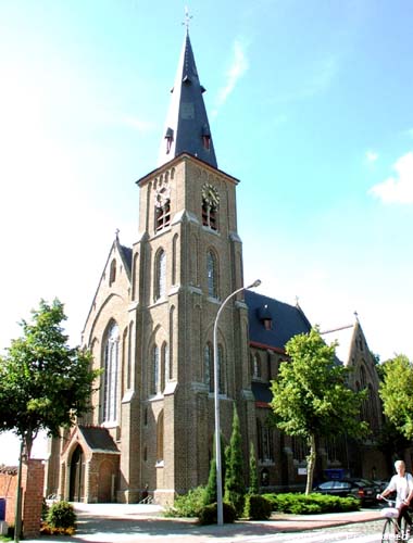 Eglise Saint-Joseph (à Donk) MALDEGEM photo Photo par Jean-Pierre Pottelancie (merci!)