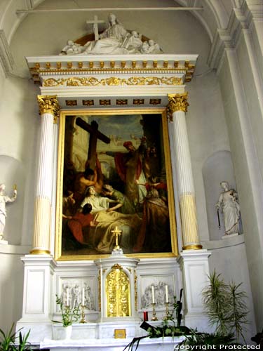 Sint-Kristoffelkerk EVERGEM foto Kruisvinding door Jozef Pauwels aan altaar door Nimmegeers 