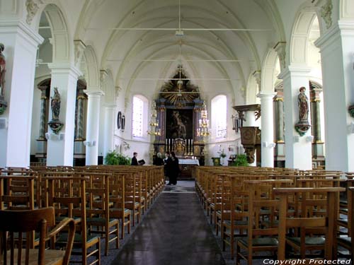 Onze-Lieve-Vrouw Geboortekerk (te Kluizen) EVERGEM / BELGI Foto door Jean-Pierre Pottelancie (waarvoor dank!)