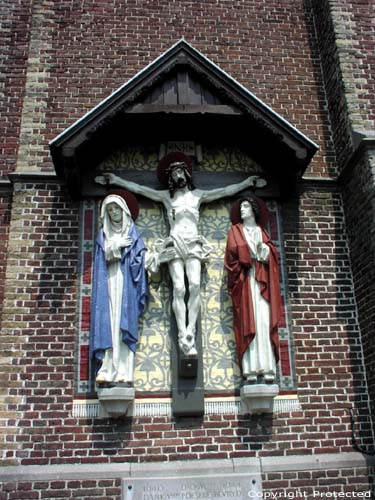 Sint-Laurentiuskerk (te Poesele) NEVELE foto Foto door Jean-Pierre Pottelancie (waarvoor dank!)