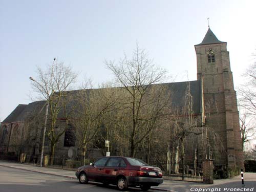 Sint-Laurentiuskerk SINT-LAUREINS foto Foto door Jean-Pierre Pottelancie (waarvoor dank!)
