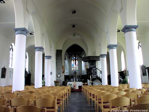 Sint-Medarduskerk (te Ursel) KNESSELARE / BELGI Foto door Jean-Pierre Pottelancie (waarvoor dank!)