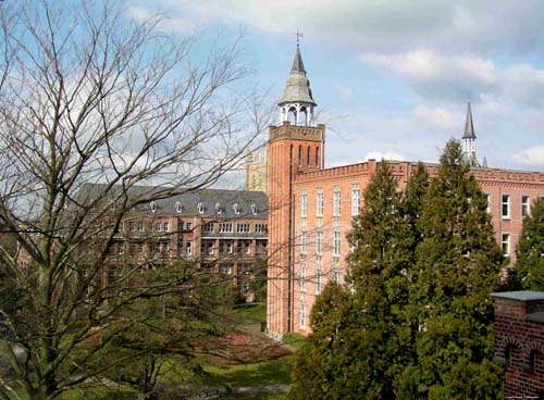 Institute of the Ursulines (in Onze-Lieve-Vrouw-Waver ) ONZE-LIEVE-VROUW-WAVER in SINT-KATELIJNE-WAVER / BELGIUM 