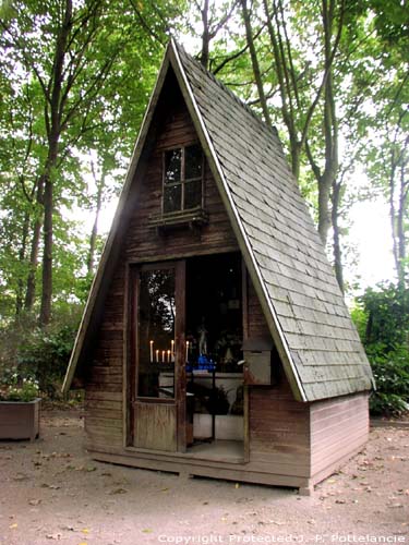 Bachte Cave (in Bachte-Maria-Leerne) DEINZE picture 