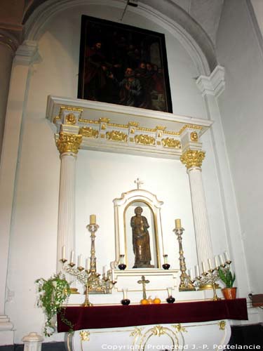 Sint-Petruskerk (te Dikkelvenne) GAVERE / BELGI 