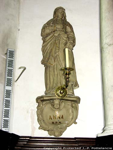 Saint Denis' church (in Kalken) LAARNE picture