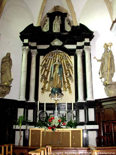 Saint Denis' church (in Kalken) LAARNE picture