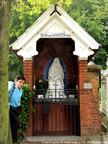 Our Lady 7 Pains chapel (in Lozer) KRUISHOUTEM / BELGIUM 