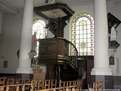 Onze-Lieve-Vrouw van Bijstandkerk (te Lozer) KRUISHOUTEM / BELGI 