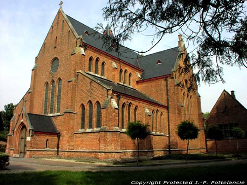 Eglise Sainte Coeur MOERBEKE / BELGIQUE 