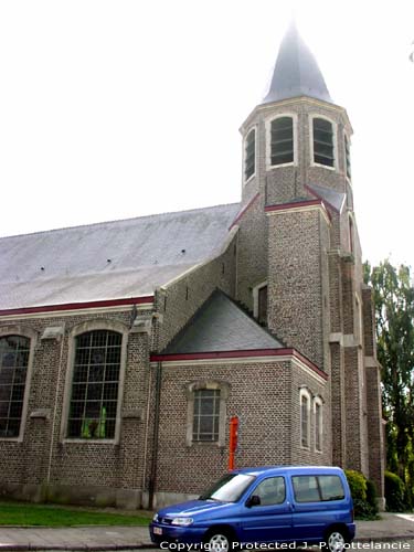 Sint-Amanduskerk OOSTAKKER in GENT / BELGI 