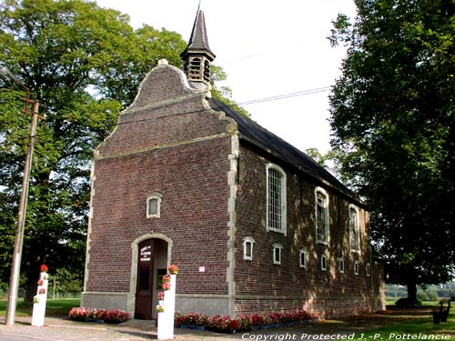 Kapel Onze Lieve Vrouw van Troost ter Warande (te Sint-Kruis-Winkel) SINT-KRUIS-WINKEL in GENT / BELGI 