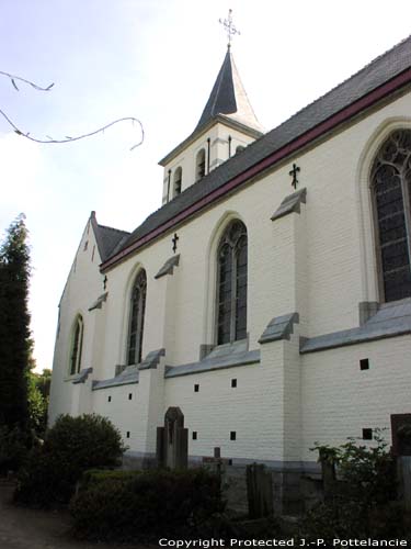 Saint-Martin's church SINT-MARTENS-LATEM picture