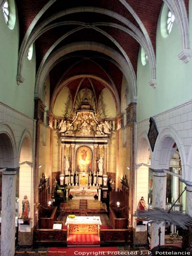 Saint Martin's church (in Sint-Martens-Leerne) DEINZE / BELGIUM 