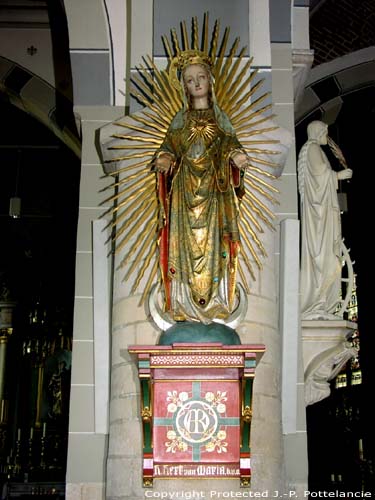 Saint Catherines' church WACHTEBEKE picture