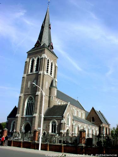 Onze-Lieve-Vrouw en Sint-Petruskerk (te Zaffelare) LOCHRISTI / BELGI 