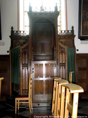 Eglise Notre Dame et Saiont Pierre ( Zaffelare) LOCHRISTI / BELGIQUE 