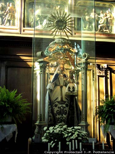 Saint-Bavo's church ZINGEM picture