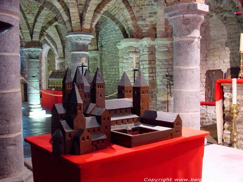 Saint-Hermes church and Crypt RONSE picture 