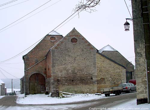 Schuur van 1734 SAUTOUR / PHILIPPEVILLE picture