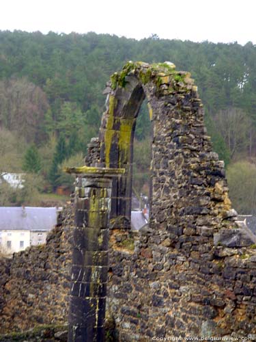 Ruins of Saint-Lambert's church NISMES / VIROINVAL picture