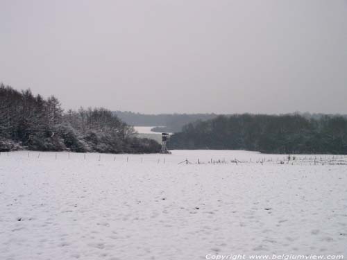 Landschap met observatietorentje MATAGNE-LA-PETITE / DOISCHE photo 