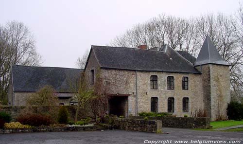 Manoir de la Motte BOUSSU-EN-FAGNE in COUVIN / BELGIUM 