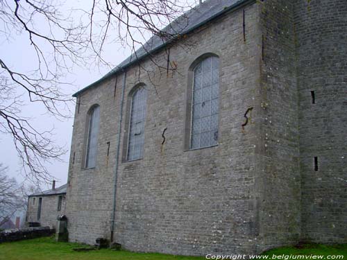 Sint-Lambertuskerk AUBLAIN in COUVIN / BELGI 