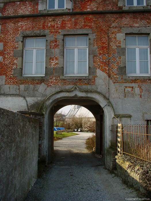 Senzeilles castle SENZEILLES in CERFONTAINE / BELGIUM 